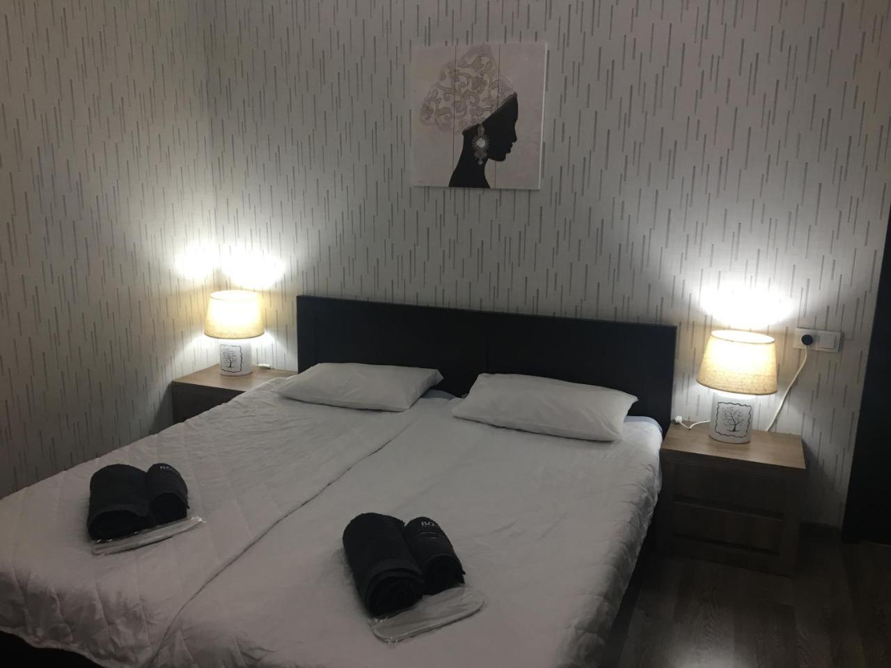 Apartment Tamara On Khandzteli Street Tiflis Exterior foto