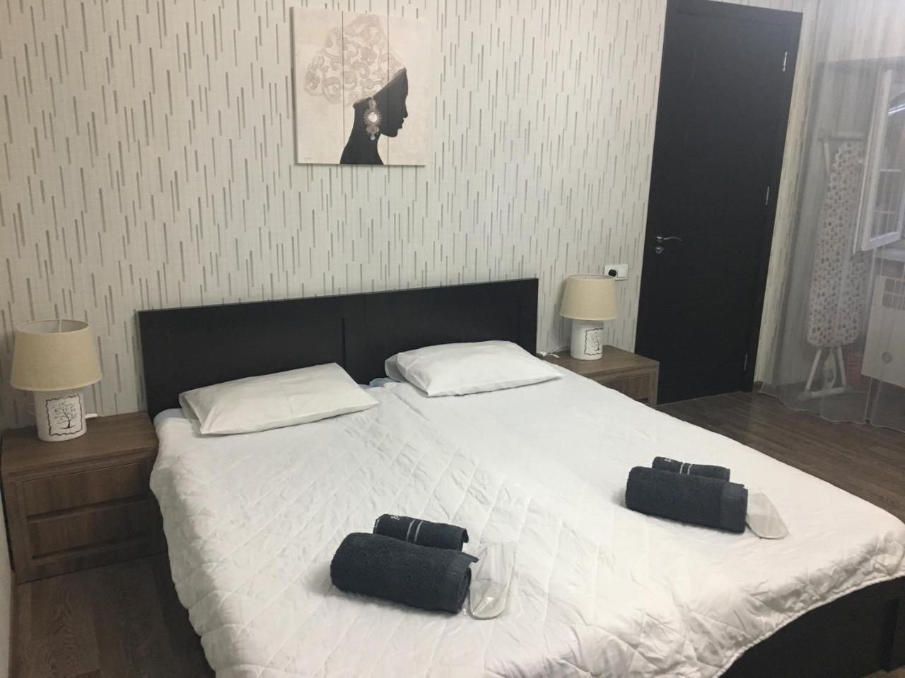 Apartment Tamara On Khandzteli Street Tiflis Exterior foto